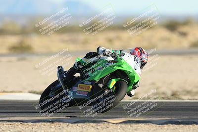 media/Dec-07-2025-CVMA (Sun) [[3e7d2de5dc]]/Race 16-Formula Middleweight/